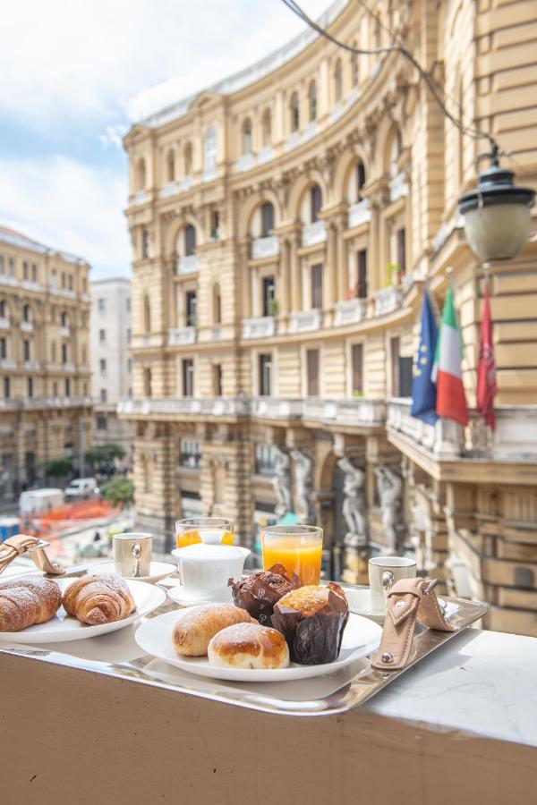 Palazzo Nana Suites & Apartments Неаполь Екстер'єр фото